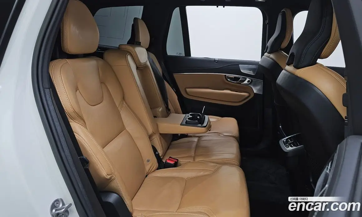Volvo XC90 2022 2.0 автомат (гидро), фото 18 Volvo XC90 2022 2.0 автомат (гидро), фото 18
