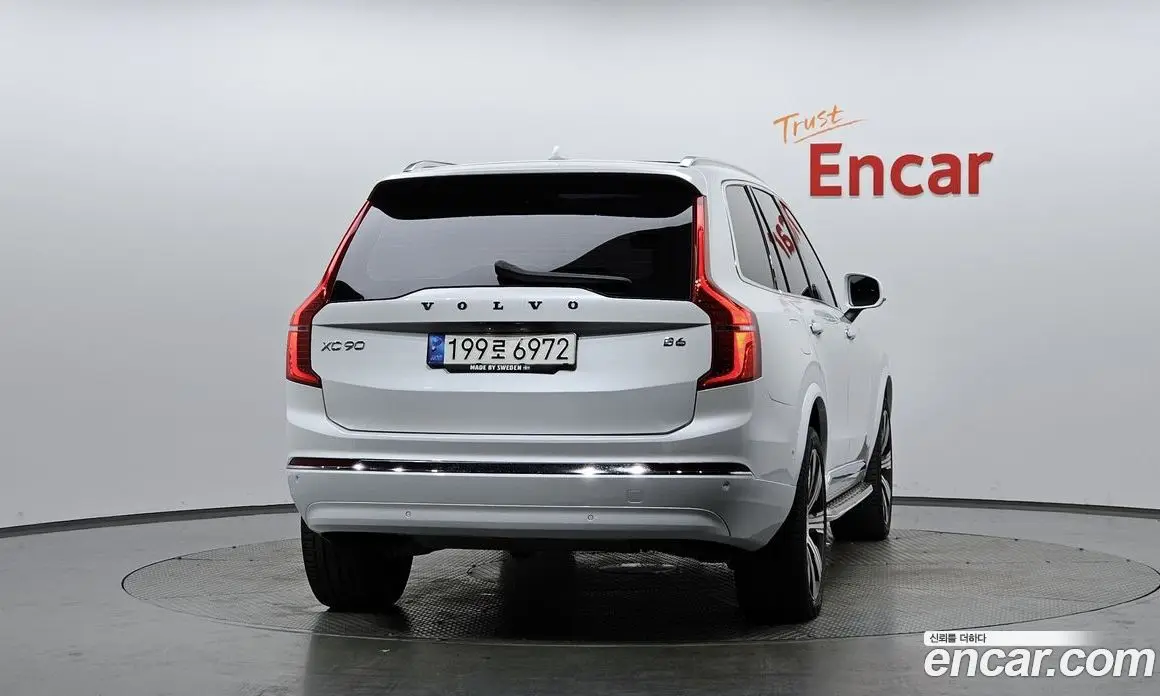 Volvo XC90 2022 2.0 автомат (гидро), фото 4 Volvo XC90 2022 2.0 автомат (гидро), фото 4