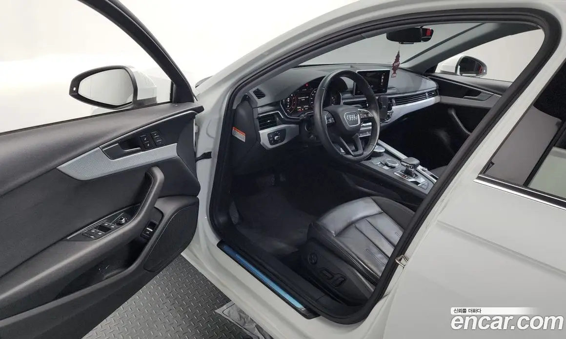 Audi A4 2019 2.0 автомат (гидро), фото 12 Audi A4 2019 2.0 автомат (гидро), фото 12
