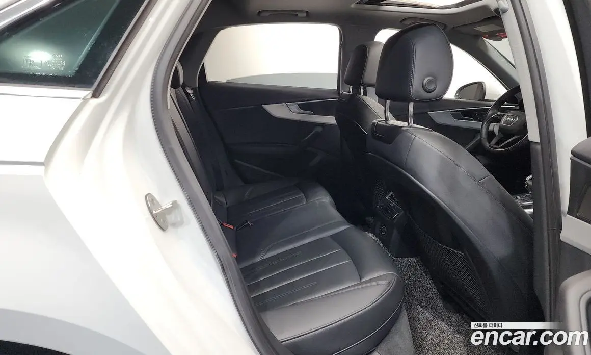 Audi A4 2019 2.0 автомат (гидро), фото 16 Audi A4 2019 2.0 автомат (гидро), фото 16