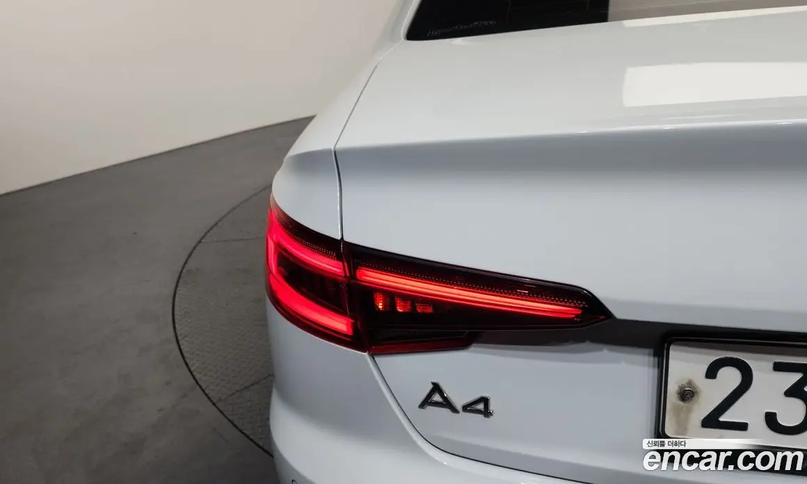 Audi A4 2019 2.0 автомат (гидро), фото 8 Audi A4 2019 2.0 автомат (гидро), фото 8