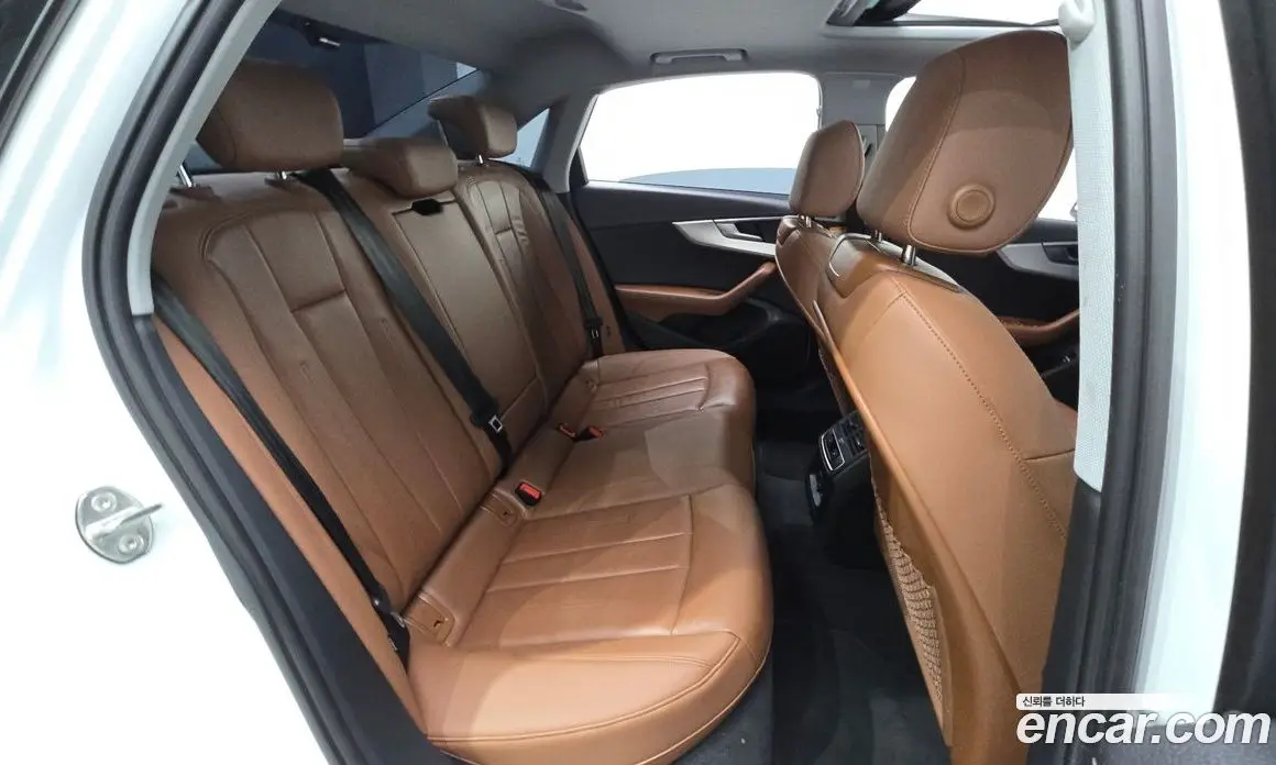 Audi A4 2022 2.0 автомат (гидро), фото 18 Audi A4 2022 2.0 автомат (гидро), фото 18