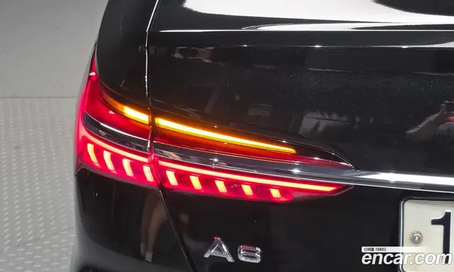 Audi A6 2021 2.0 автомат (гидро), миниатюра 9