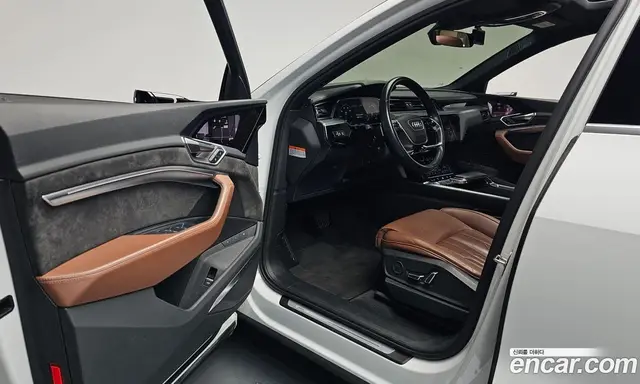 Audi e-tron 2020 0.2 автомат (гидро), миниатюра 12