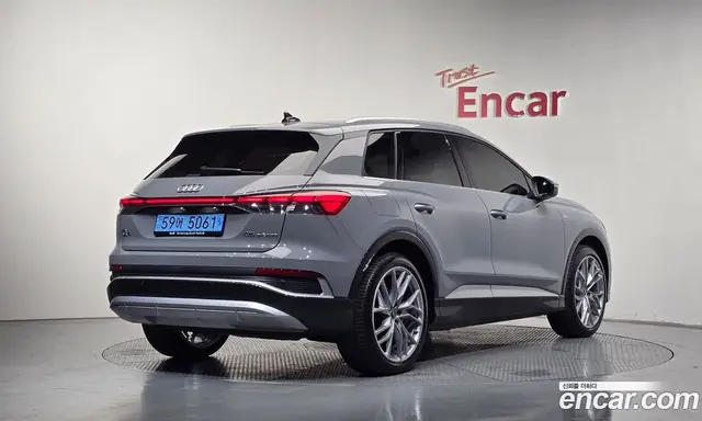 Audi Q4 e-tron 2026 0.2 автомат (гидро), миниатюра 2 Audi Q4 e-tron 2026 0.2 автомат (гидро), миниатюра 2