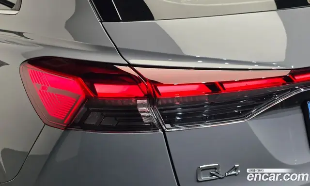 Audi Q4 e-tron 2026 0.2 автомат (гидро), миниатюра 9 Audi Q4 e-tron 2026 0.2 автомат (гидро), миниатюра 9