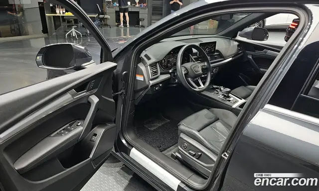 Audi Q5 2020 2.0 автомат (гидро), миниатюра 12