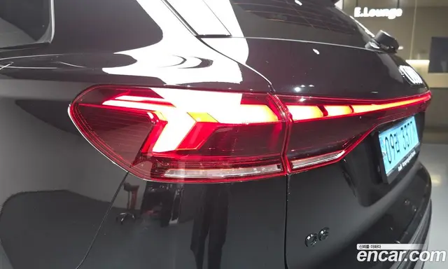 Audi Q6 e-tron 2025 0.2 автомат (гидро), миниатюра 8