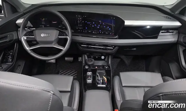 Audi Q6 e-tron 2025 0.2 автомат (гидро), миниатюра 9
