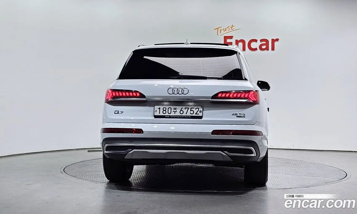 Audi Q7 2020 3.0 автомат (гидро), фото 4