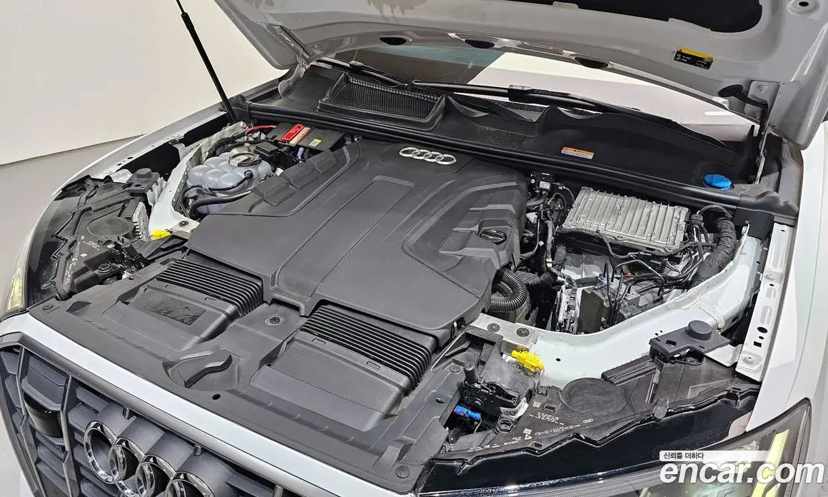 Audi Q7 2020 3.0 автомат (гидро), фото 6