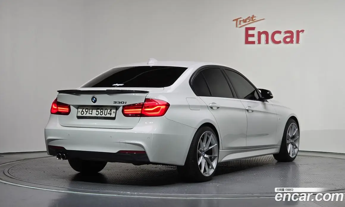BMW 3 серия 2017 2.0 автомат (гидро), фото 2 BMW 3 серия 2017 2.0 автомат (гидро), фото 2