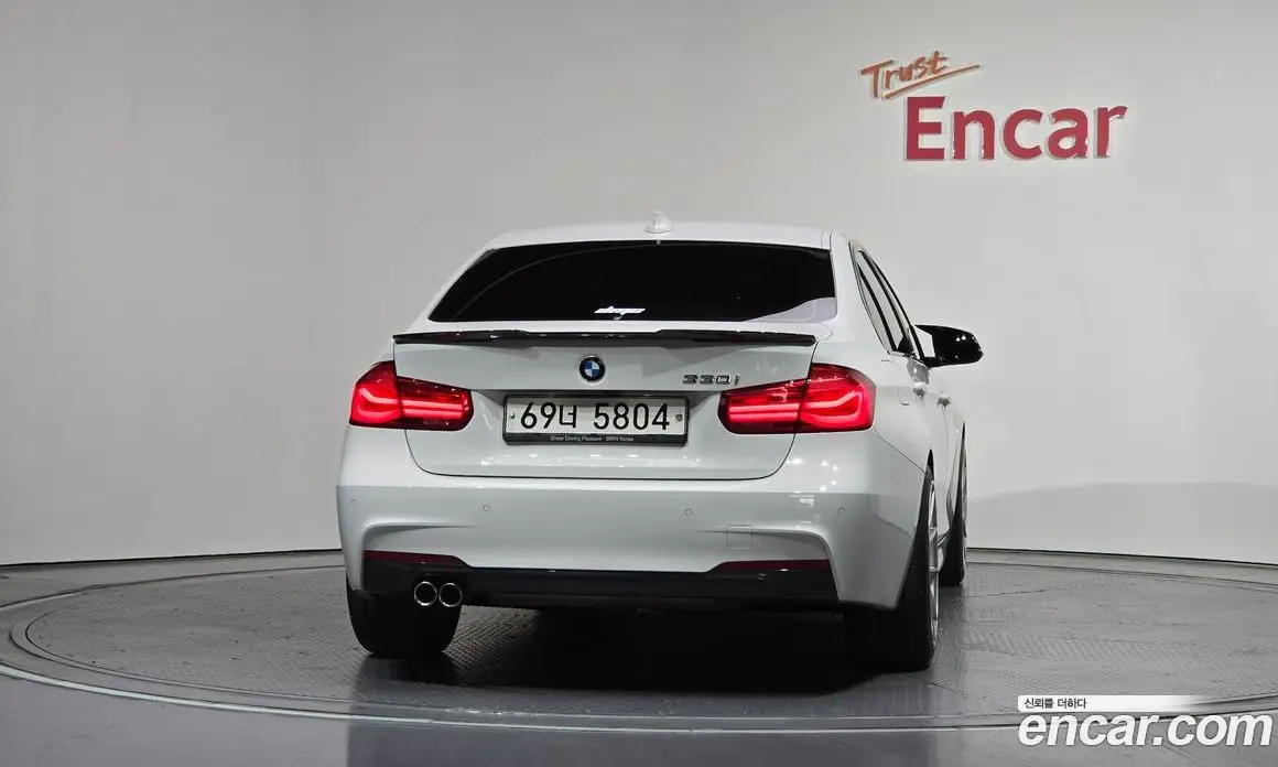 BMW 3 серия 2017 2.0 автомат (гидро), фото 4 BMW 3 серия 2017 2.0 автомат (гидро), фото 4
