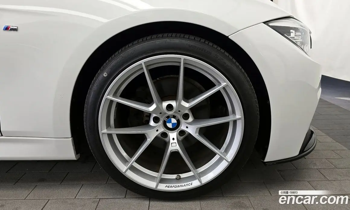 BMW 3 серия 2017 2.0 автомат (гидро), фото 7 BMW 3 серия 2017 2.0 автомат (гидро), фото 7