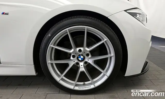 BMW 3 серия 2017 2.0 автомат (гидро), миниатюра 7 BMW 3 серия 2017 2.0 автомат (гидро), миниатюра 7