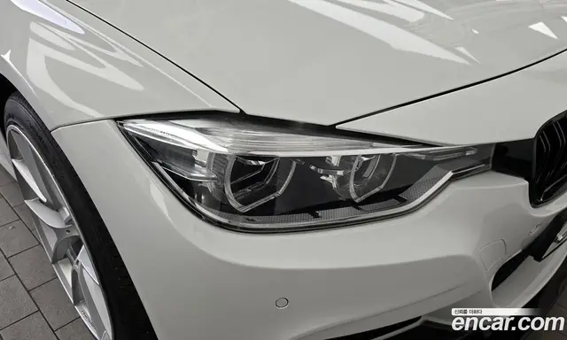 BMW 3 серия 2017 2.0 автомат (гидро), миниатюра 8 BMW 3 серия 2017 2.0 автомат (гидро), миниатюра 8