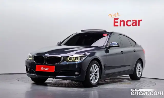 BMW 3 серия, 2018, 85 185 км