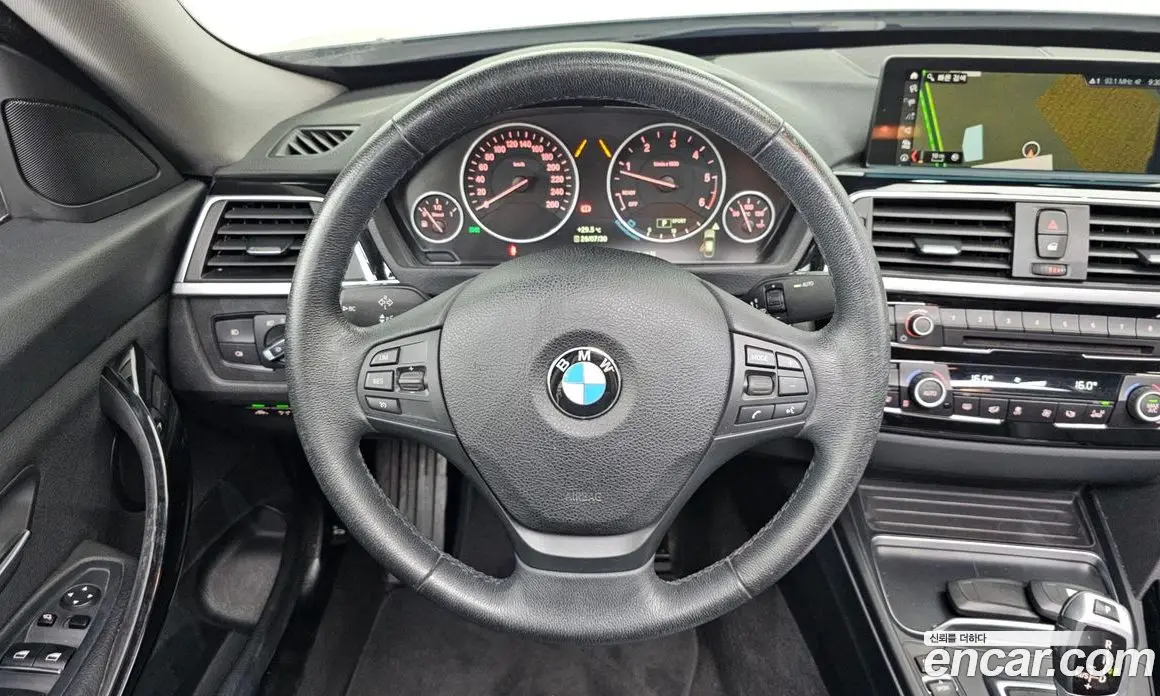 BMW 3 серия 2018 2.0 автомат (гидро), фото 19