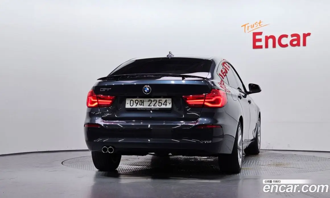 BMW 3 серия 2018 2.0 автомат (гидро), фото 4
