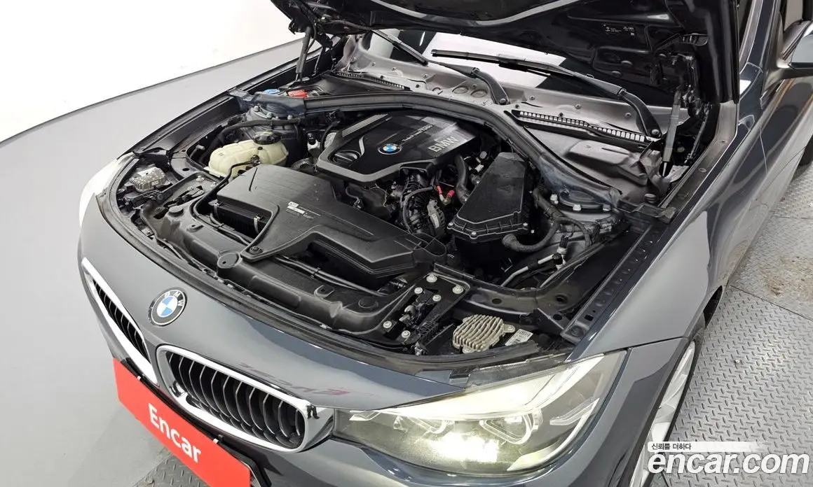 BMW 3 серия 2018 2.0 автомат (гидро), фото 6