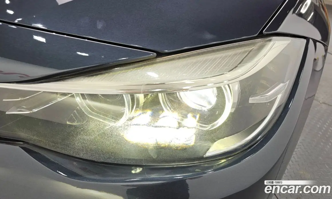 BMW 3 серия 2018 2.0 автомат (гидро), фото 8