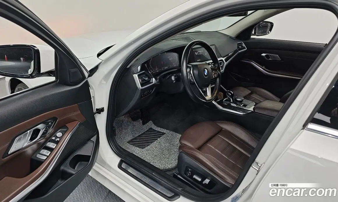 BMW 3 серия 2021 2.0 автомат (гидро), фото 13