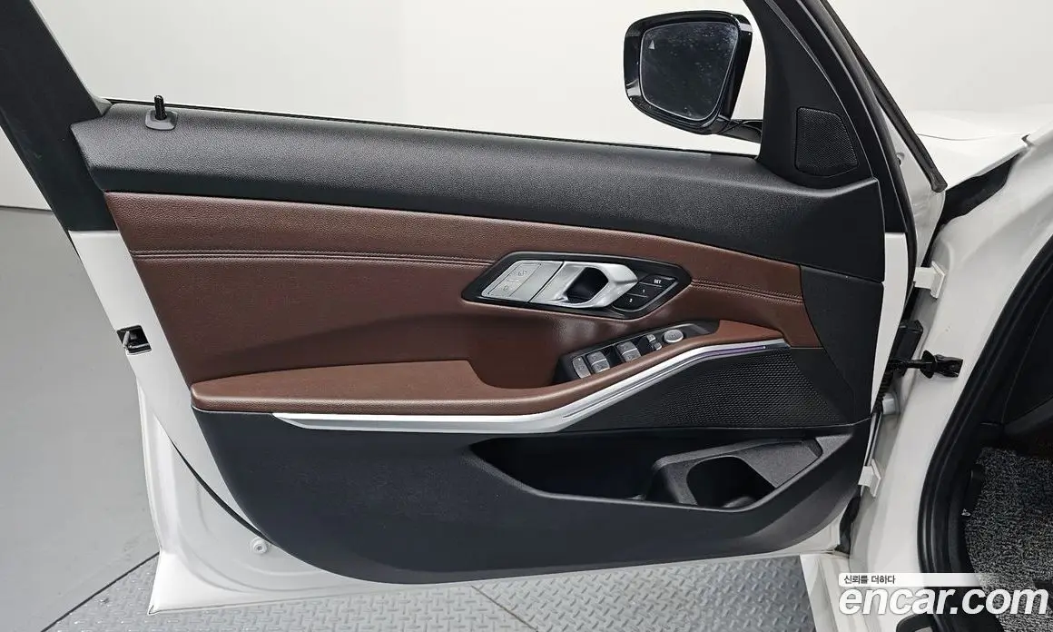 BMW 3 серия 2021 2.0 автомат (гидро), фото 14