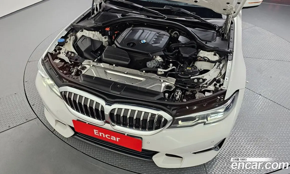 BMW 3 серия 2021 2.0 автомат (гидро), фото 6