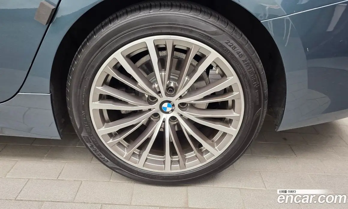 BMW 3 серия 2021 2.0 автомат (гидро), фото 7