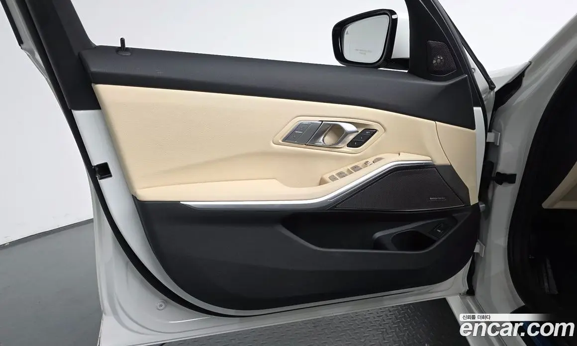 BMW 3 серия 2023 2.0 автомат (гидро), фото 13 BMW 3 серия 2023 2.0 автомат (гидро), фото 13