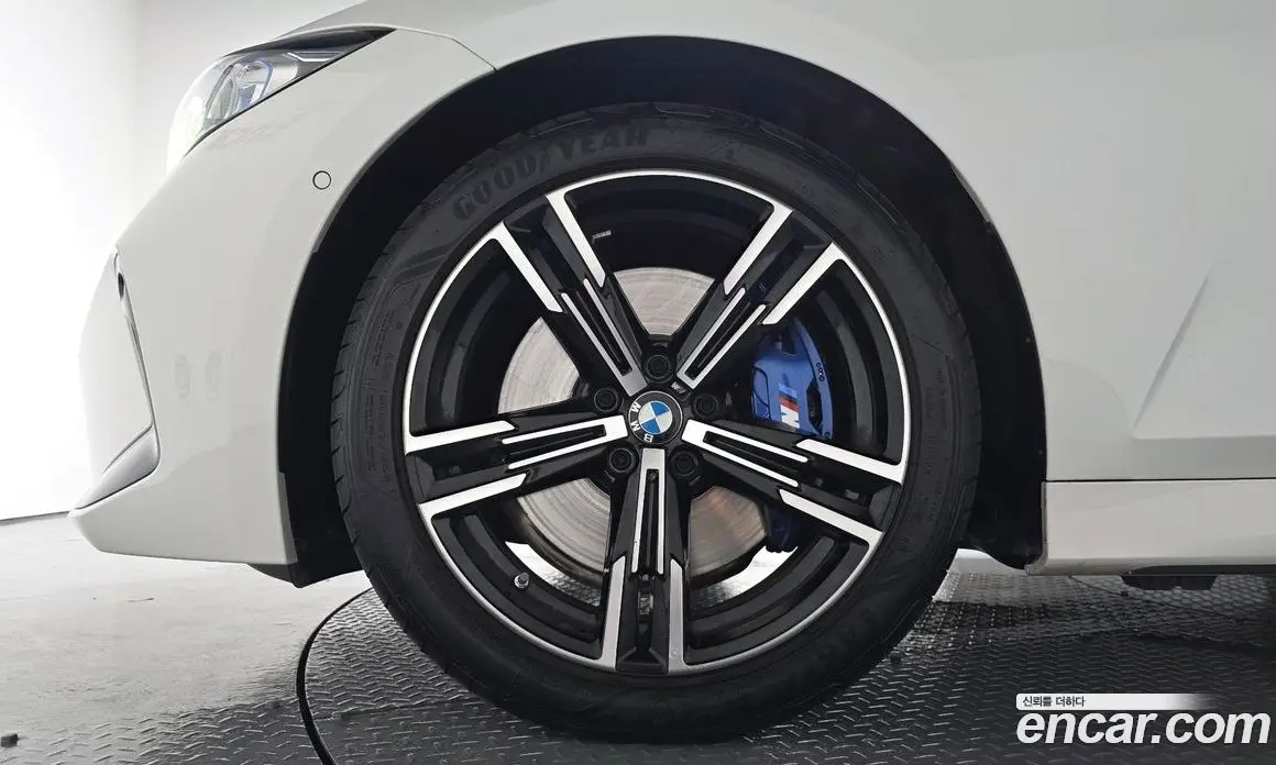 BMW 3 серия 2023 2.0 автомат (гидро), фото 4 BMW 3 серия 2023 2.0 автомат (гидро), фото 4