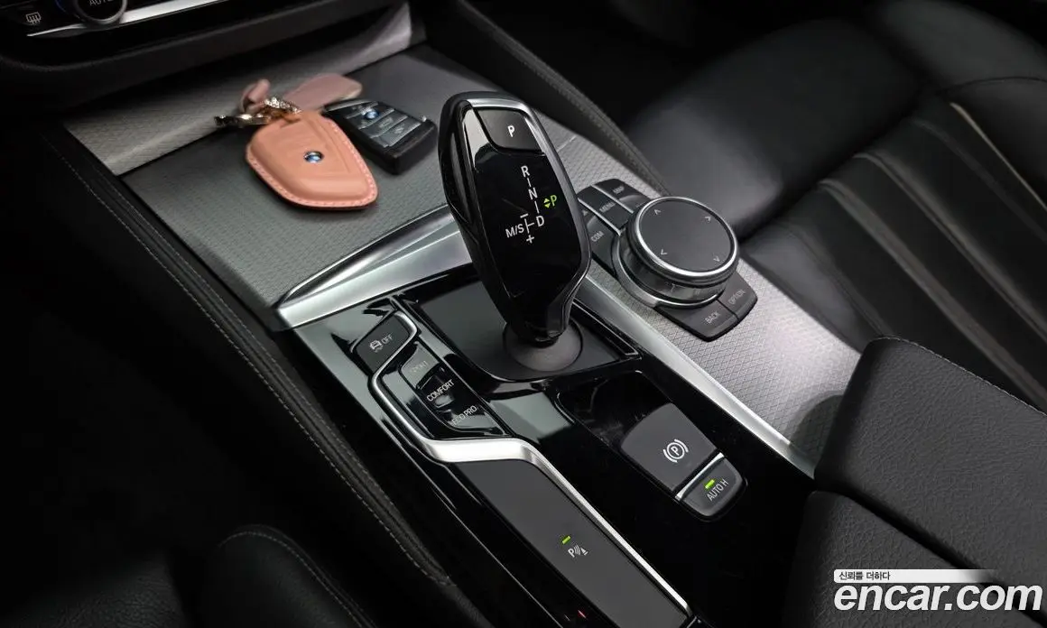 BMW 5 серия 2018 2.0 автомат (гидро), фото 12