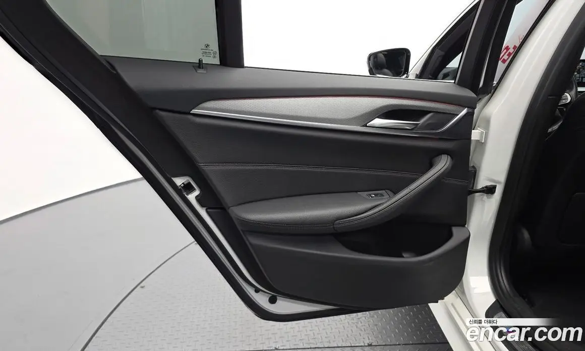 BMW 5 серия 2018 2.0 автомат (гидро), фото 15