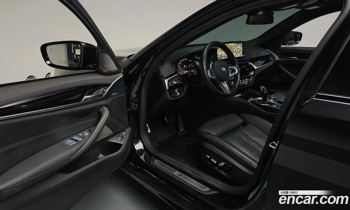 BMW 5 серия 2023 2.0 автомат (гидро), фото 13