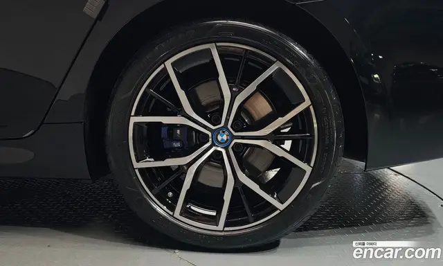 BMW 5 серия 2023 2.0 автомат (гидро), миниатюра 7