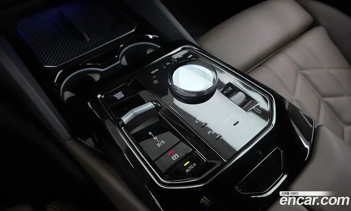 BMW 5 серия 2024 2.0 автомат (гидро), фото 12