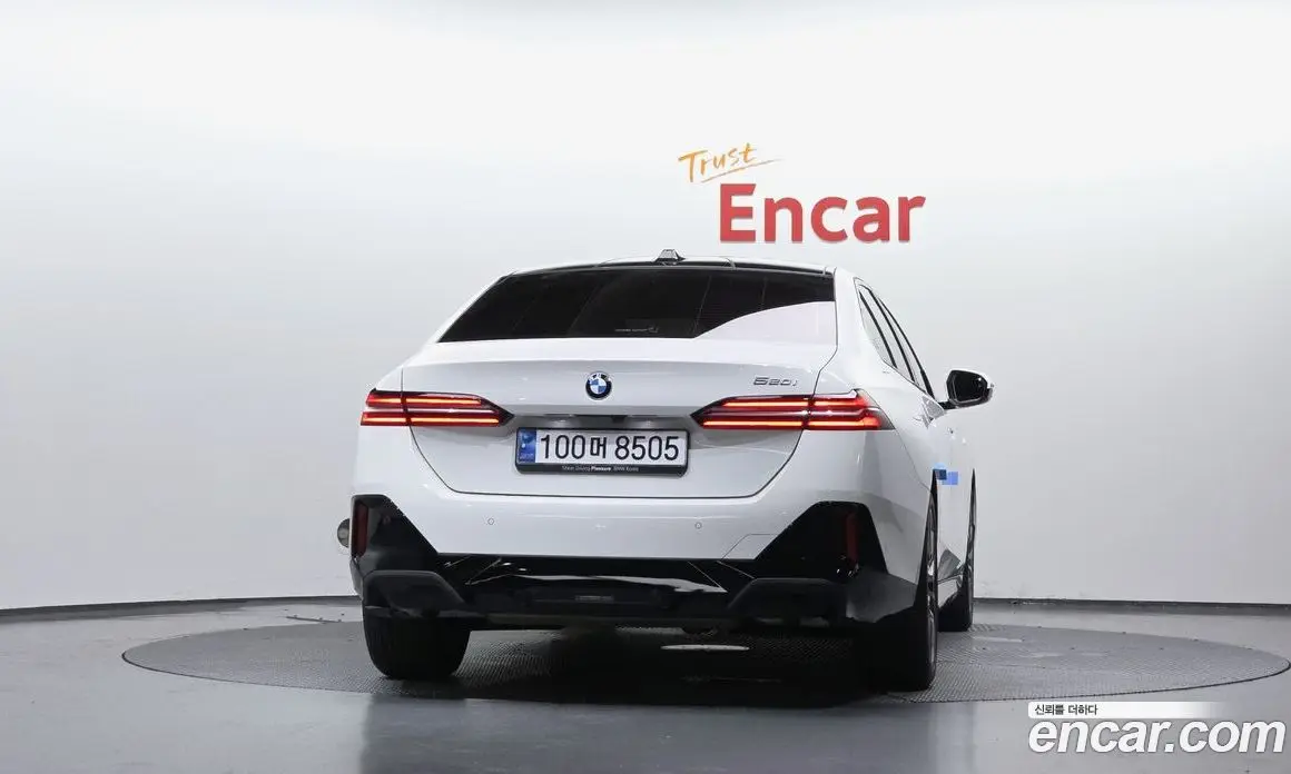 BMW 5 серия 2024 2.0 автомат (гидро), фото 4