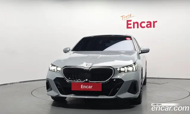 BMW 5 серия 2025 2.0 автомат (гидро), миниатюра 3