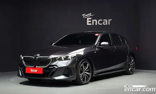 BMW 5 серия, 2025, 10 302 км