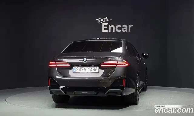 BMW 5 серия 2025 2.0 автомат (гидро), миниатюра 4 BMW 5 серия 2025 2.0 автомат (гидро), миниатюра 4