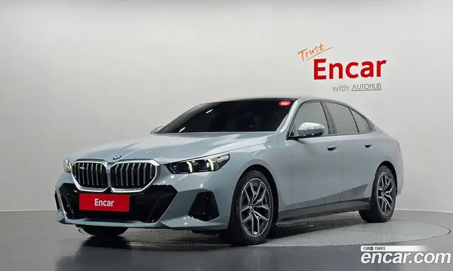 BMW 5 серия, 2026, 4 735 км