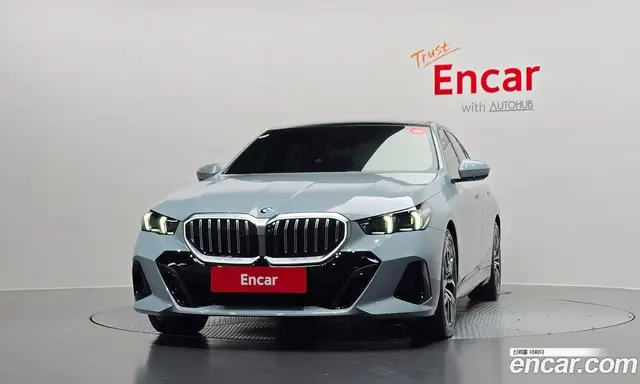 BMW 5 серия 2026 2.0 автомат (гидро), миниатюра 3