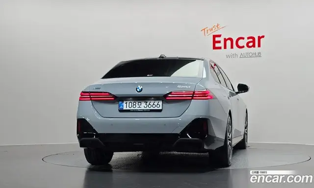 BMW 5 серия 2026 2.0 автомат (гидро), миниатюра 4