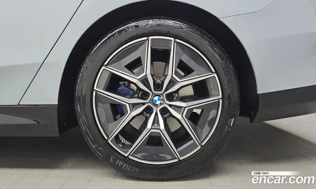 BMW 5 серия 2026 2.0 автомат (гидро), миниатюра 7