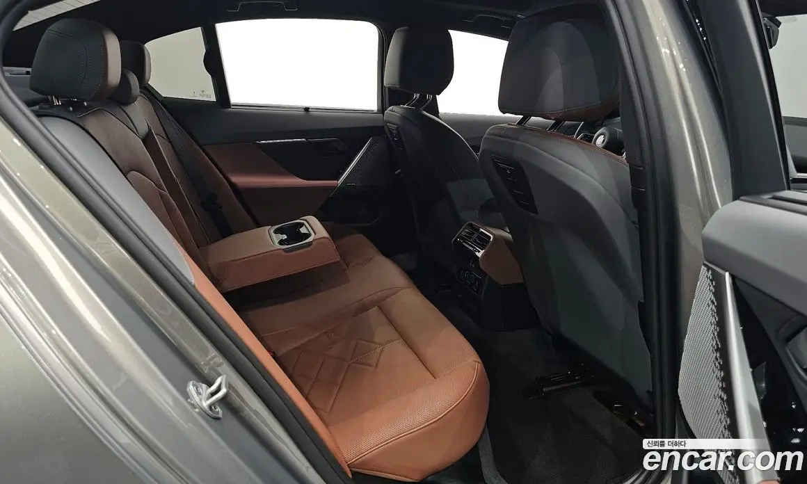 BMW 5 серия 2026 2.0 автомат (гидро), фото 16 BMW 5 серия 2026 2.0 автомат (гидро), фото 16