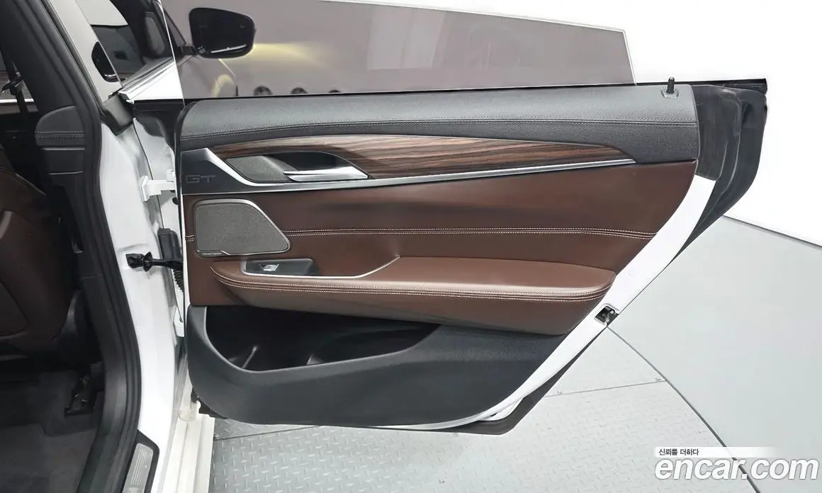 BMW 6 серия 2021 3.0 автомат (гидро), фото 15 BMW 6 серия 2021 3.0 автомат (гидро), фото 15