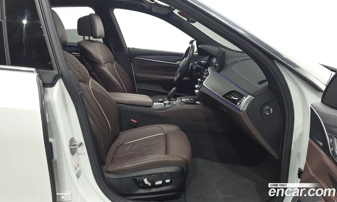 BMW 6 серия 2022 2.0 автомат (гидро), фото 13 BMW 6 серия 2022 2.0 автомат (гидро), фото 13