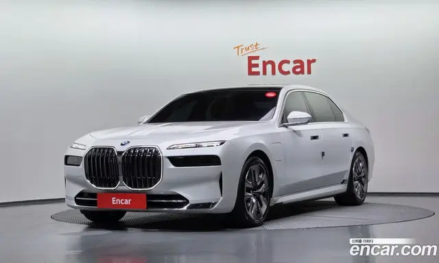 BMW 7 серия, 2023, 51 144 км