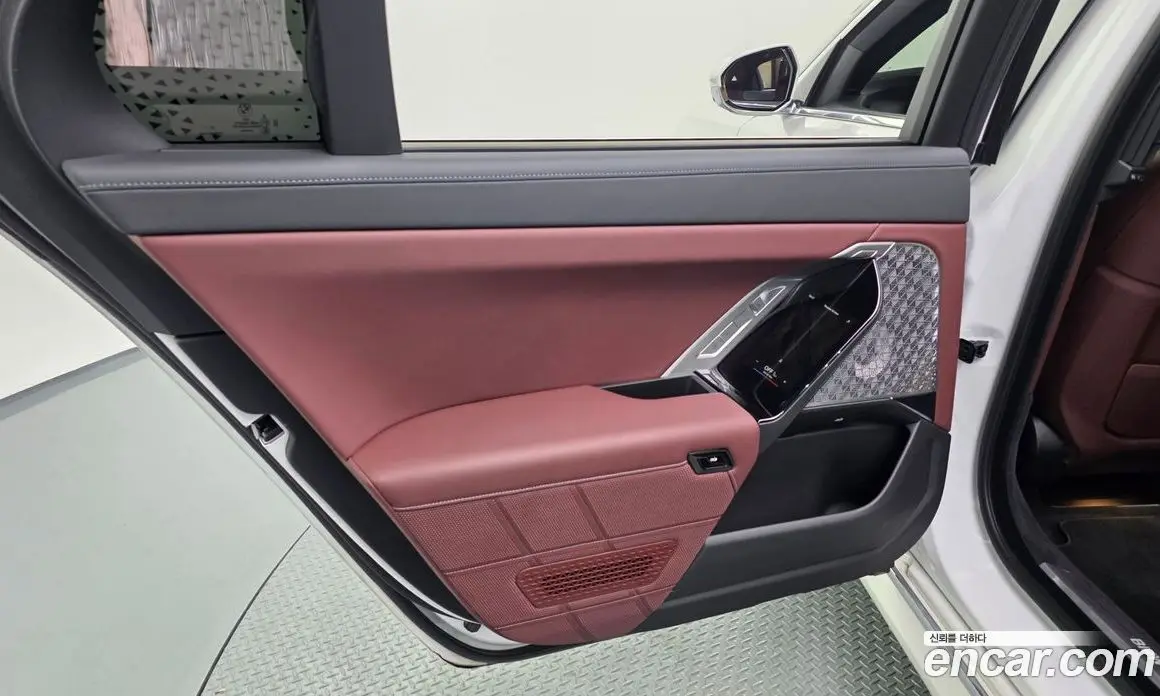 BMW 7 серия 2023 3.0 автомат (гидро), фото 15 BMW 7 серия 2023 3.0 автомат (гидро), фото 15