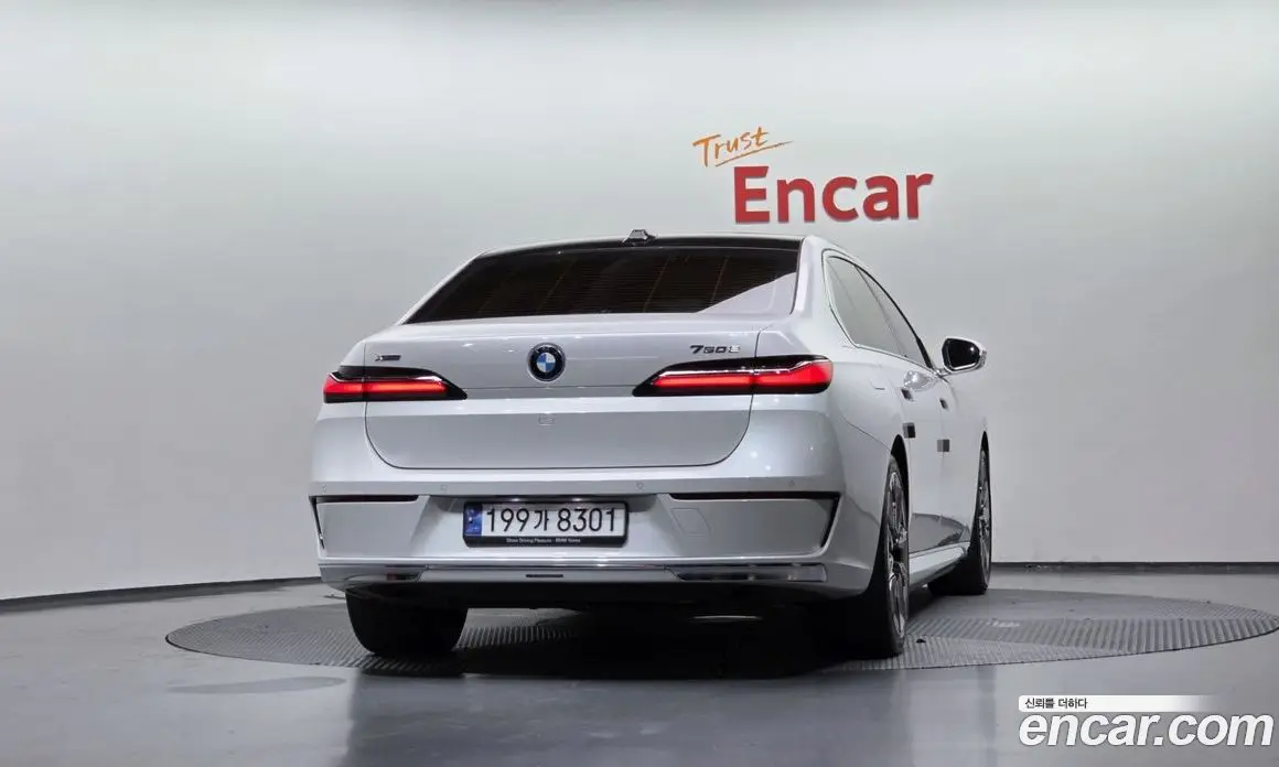 BMW 7 серия 2023 3.0 автомат (гидро), фото 4 BMW 7 серия 2023 3.0 автомат (гидро), фото 4